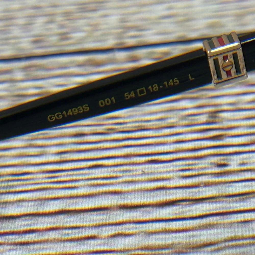 Gucci GG1493S 001 Black Acetate Square‎ Sunglasses Grey Lens w/ Case Never Worn